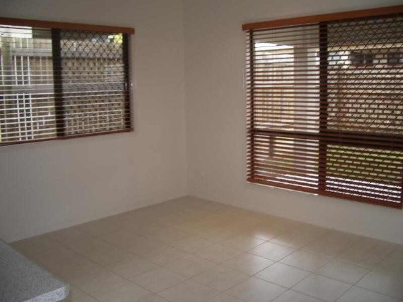 34 Paddington Terrace, Douglas QLD 4814