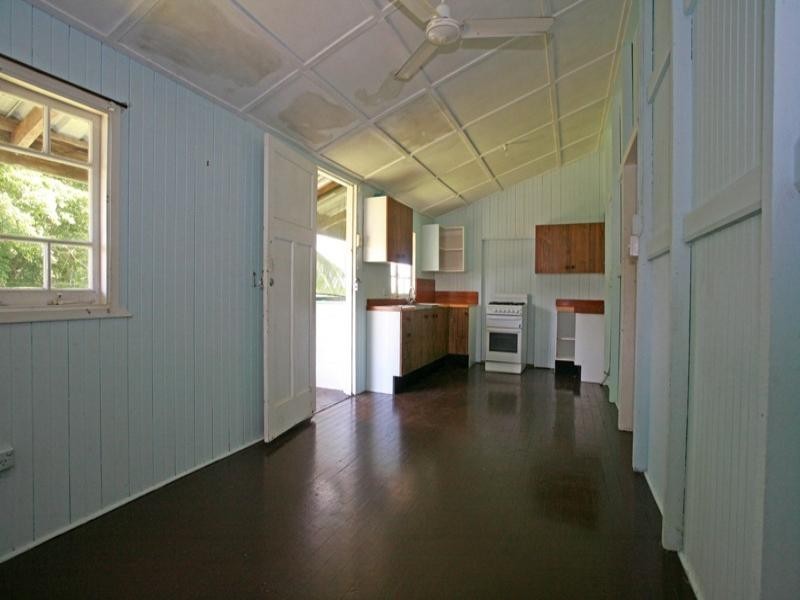 15 Keenan Street, Oonoonba QLD 4811