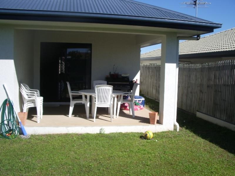 30 Cockatoo Circuit, Douglas QLD 4814