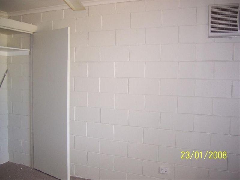 2/43 Peel Street, Garbutt QLD 4814