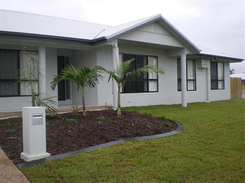 13 Aspley Drive WILLOWBANK, Kirwan QLD 4817