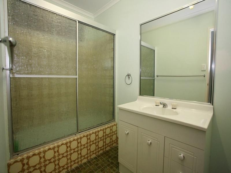 37 Garden Grove Crescent, Kirwan QLD 4817