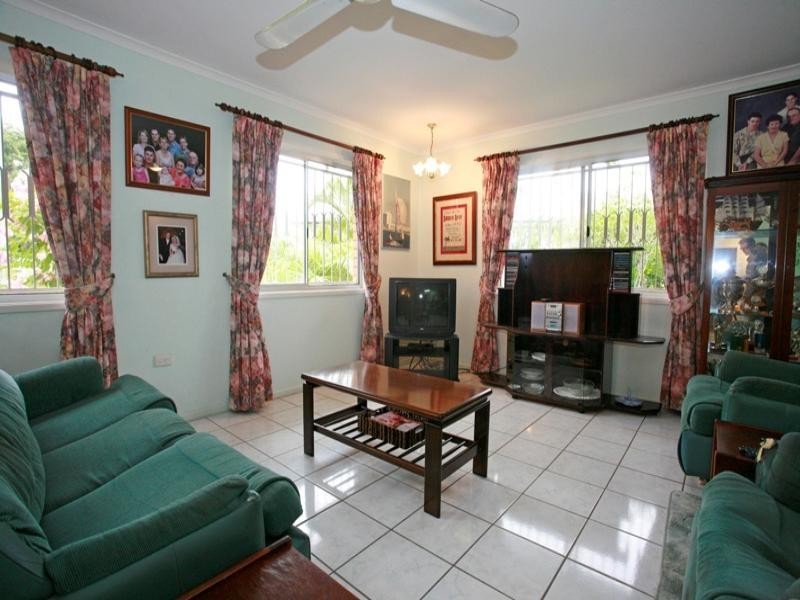 37 Garden Grove Crescent, Kirwan QLD 4817