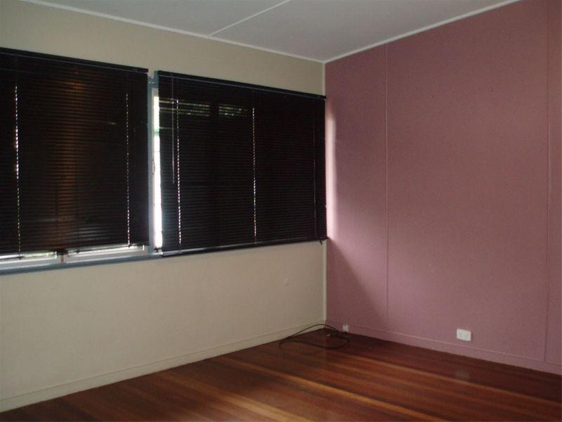 27 Ellimatta Avenue, Cranbrook QLD 4814