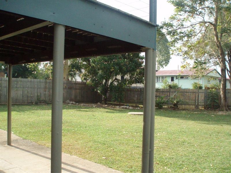 27 Ellimatta Avenue, Cranbrook QLD 4814