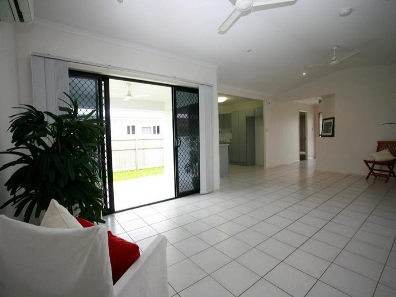 18 Springbrook Parade, Idalia QLD 4811