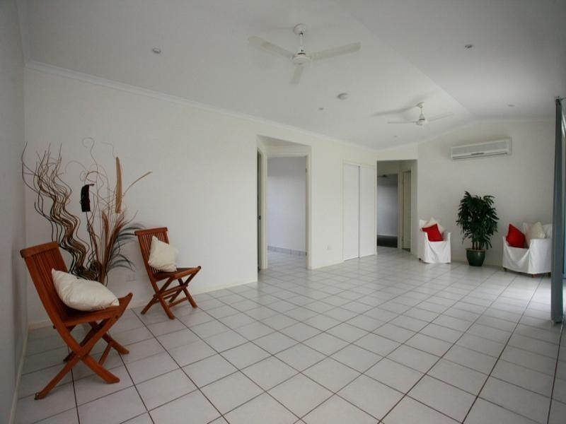 18 Springbrook Parade, Idalia QLD 4811