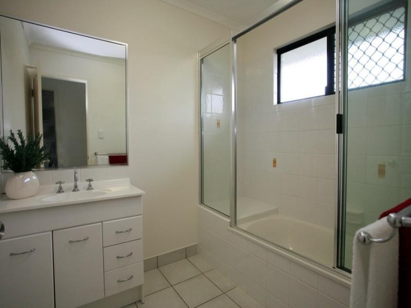 18 Springbrook Parade, Idalia QLD 4811