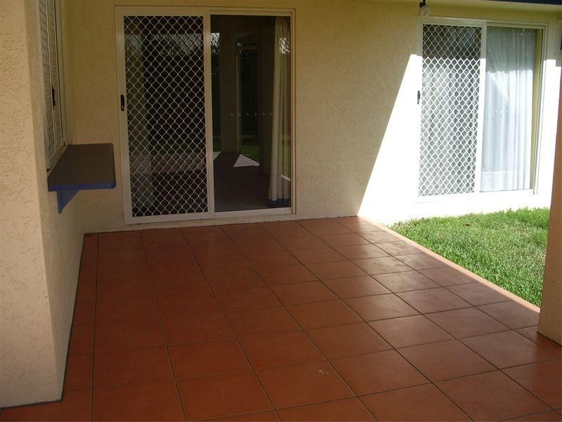 33 Lomond Street, Kirwan QLD 4817