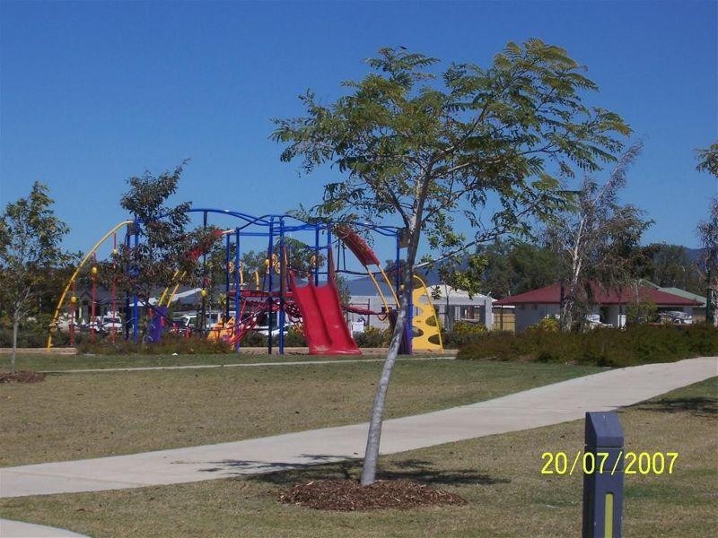 1/26 Chesham Drive, Kirwan QLD 4817