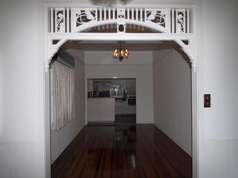 76 Philp Street, Hermit Park QLD 4812