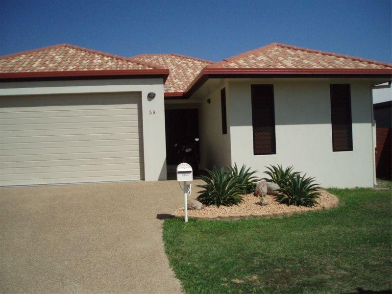 39 Belyando Bend RIVERSIDE Gardens, Douglas QLD 4814