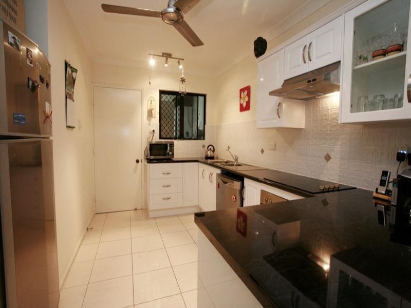 1/75 Punari Street, Currajong QLD 4812