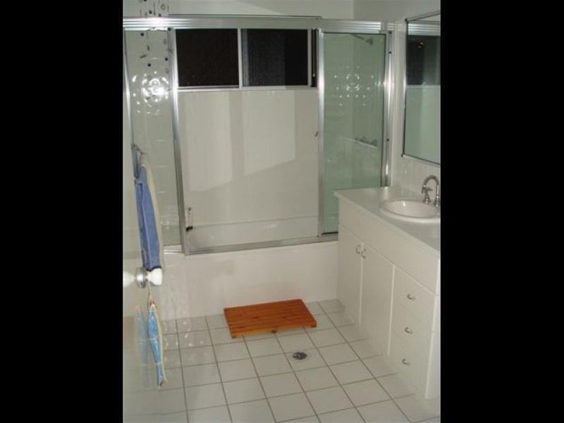 11 Scholars Place, Douglas QLD 4814