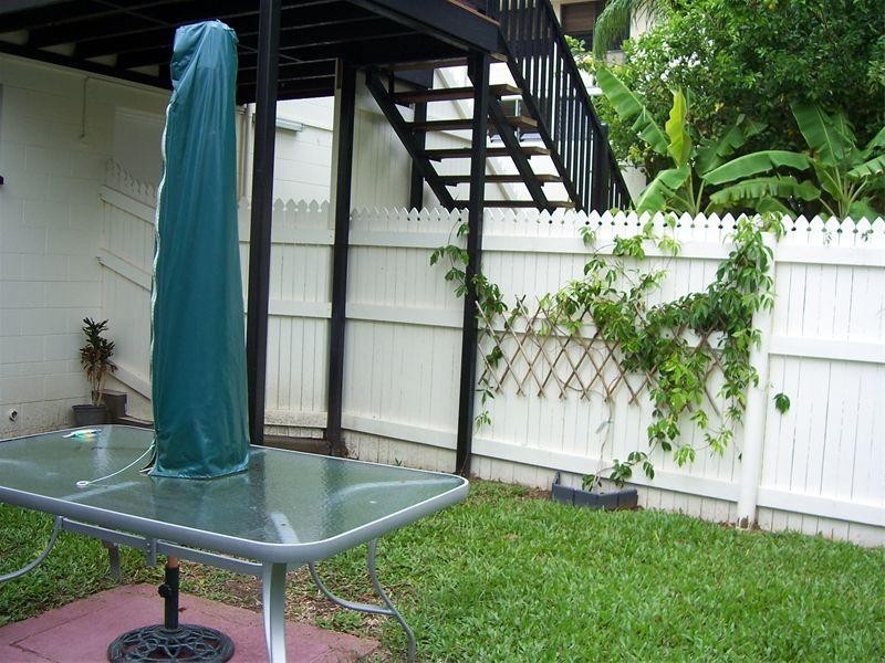 4/7 Warburton Street, North Ward QLD 4810