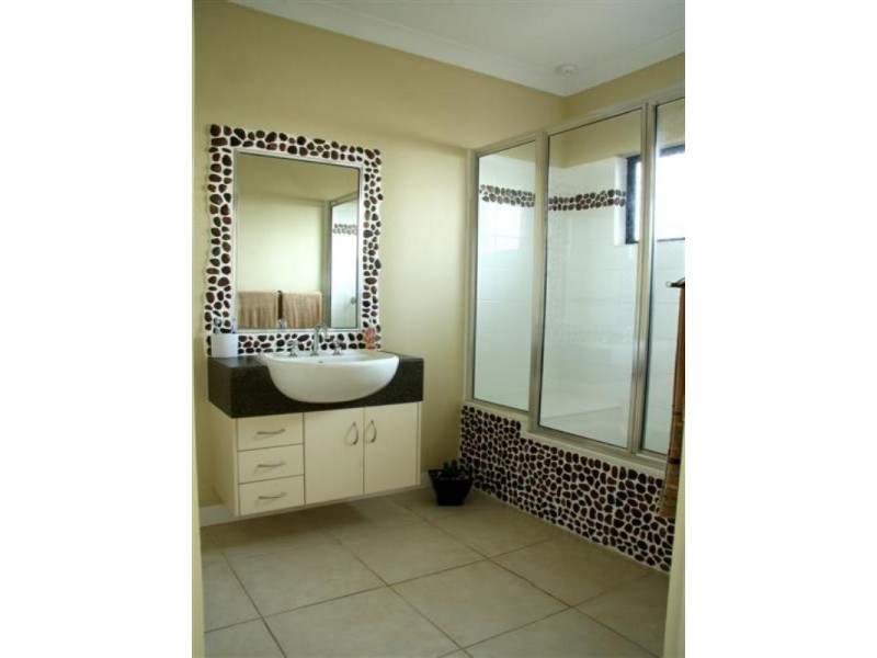 51 Hasty Street ‘Greenview’, Mount Louisa QLD 4814