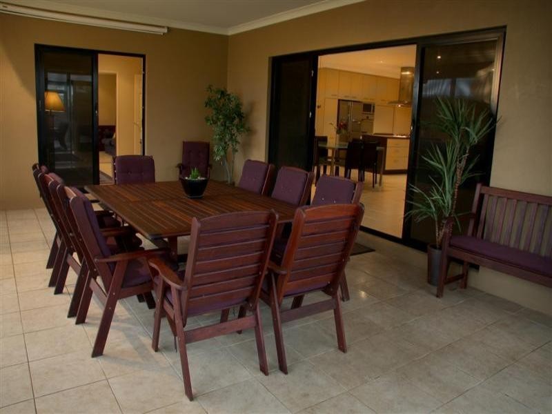 51 Hasty Street ‘Greenview’, Mount Louisa QLD 4814