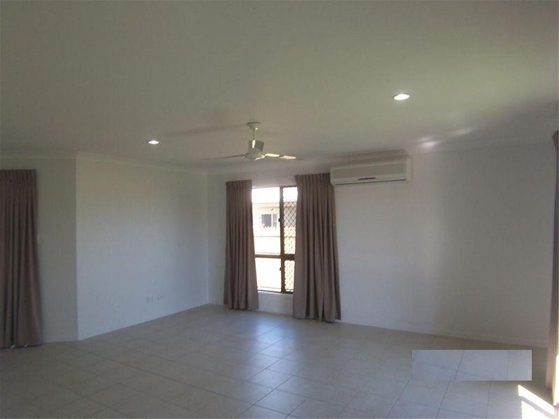 10 Armistice Street, Burdell QLD 4818