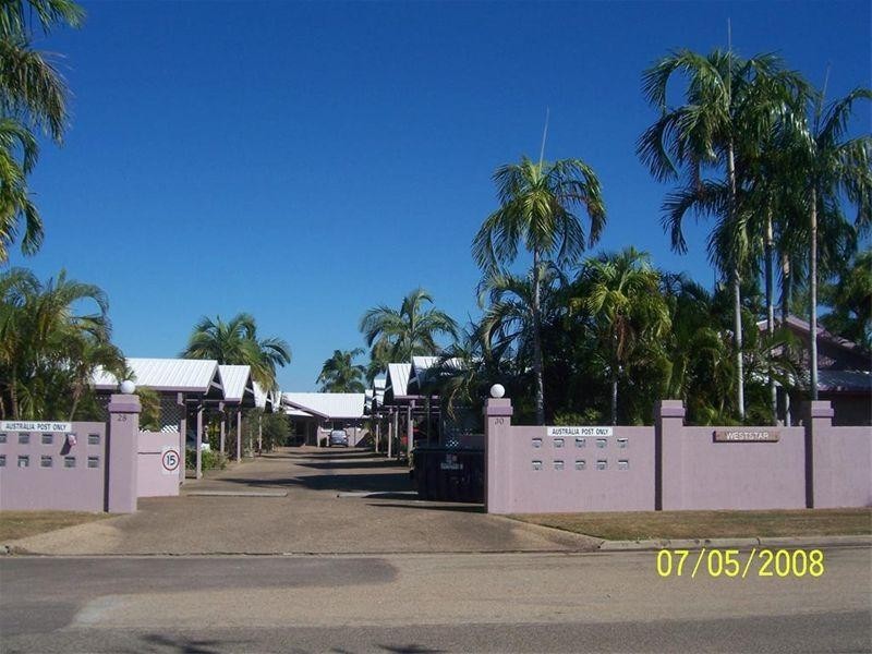 19/28 Henry Street TOWNSVILLE, West End QLD 4810