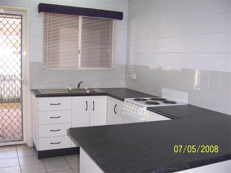 19/28 Henry Street TOWNSVILLE, West End QLD 4810