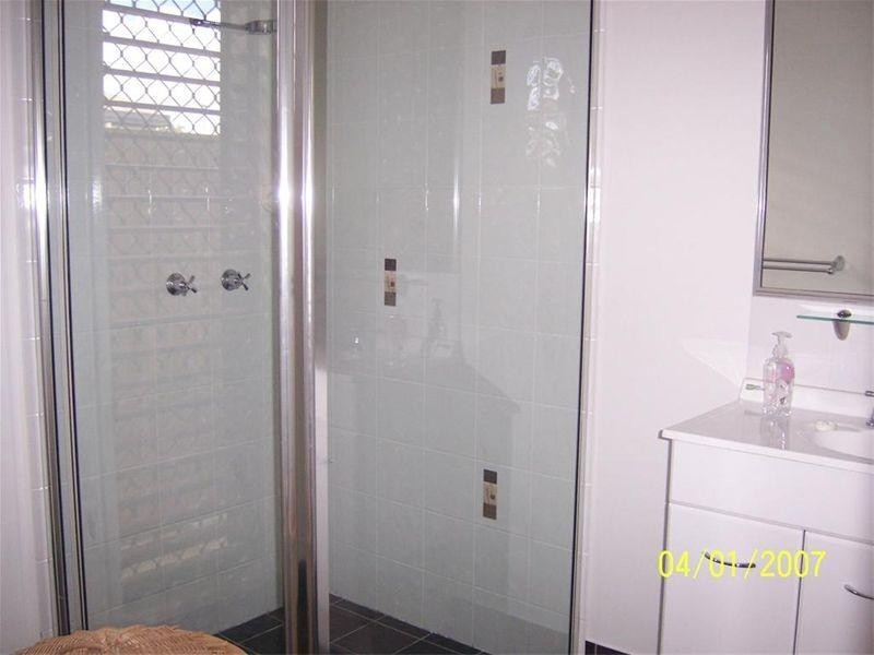 11 Cedarbrook Tce FAIRFIELD WATERS, Idalia QLD 4811