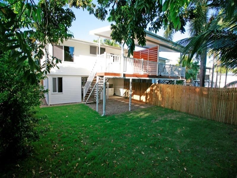 2/3 McQuade Court, Mysterton QLD 4812
