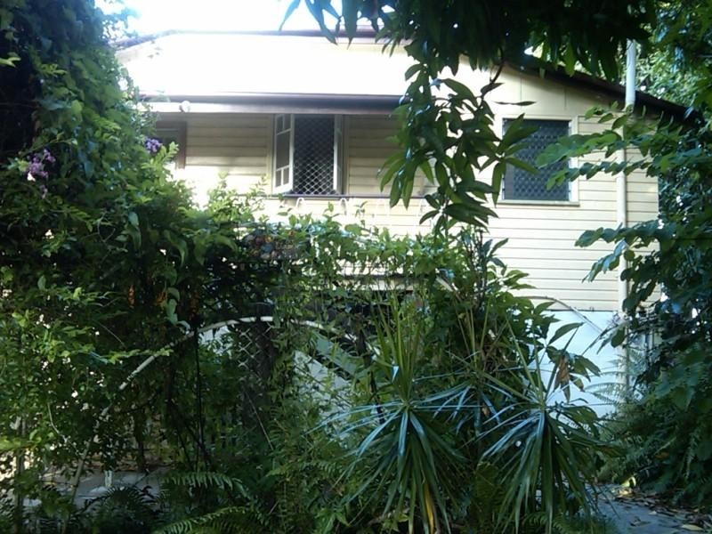 12 Mears Street, Mysterton QLD 4812