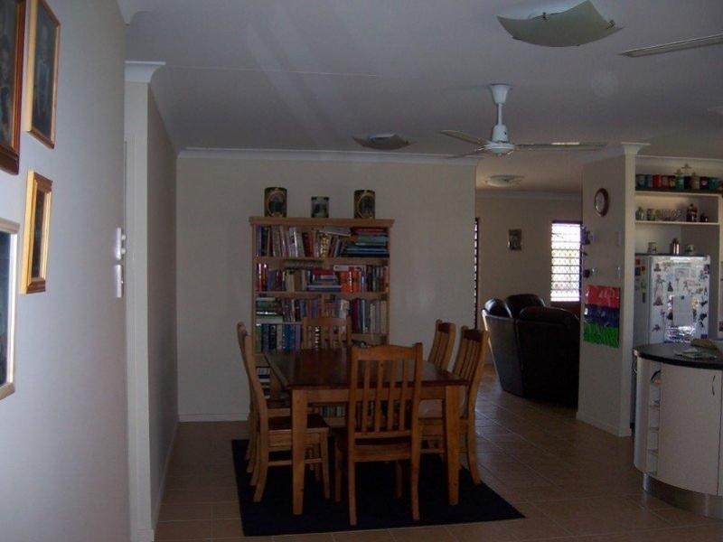 36 Elphinstone Drive, Kirwan QLD 4817