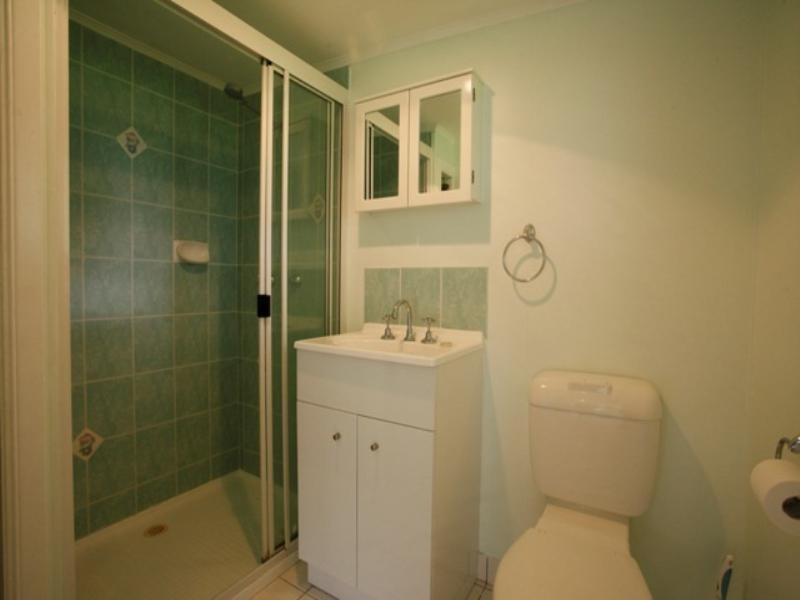 4 Leigh Street, Townsville QLD 4810