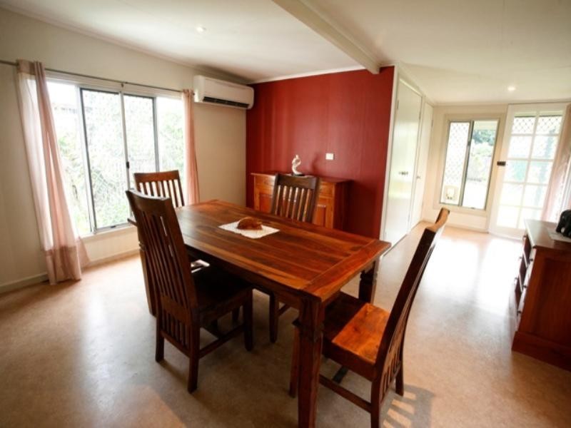 4 Leigh Street, Townsville QLD 4810