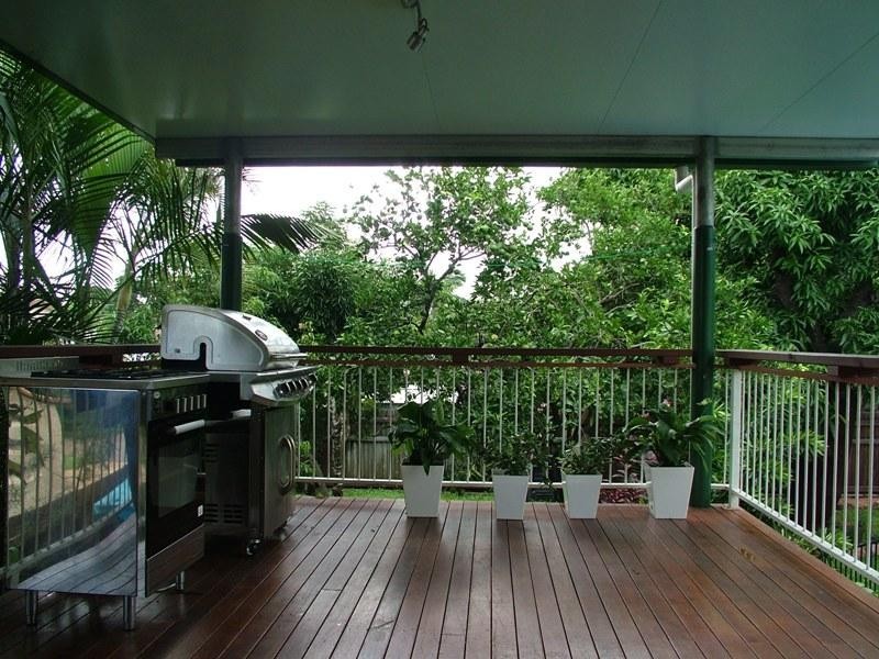 28 Julia Street, Kirwan QLD 4817