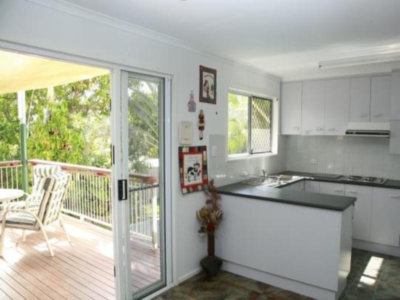 28 Julia Street, Kirwan QLD 4817