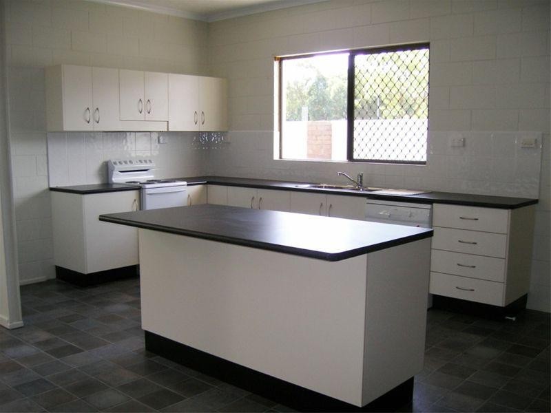 4 Amadio Court, Douglas QLD 4814