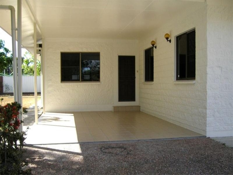 4 Amadio Court, Douglas QLD 4814