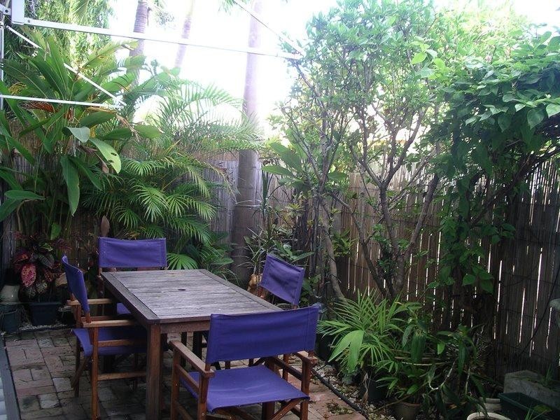 4/10 Sooning Street, Hermit Park QLD 4812