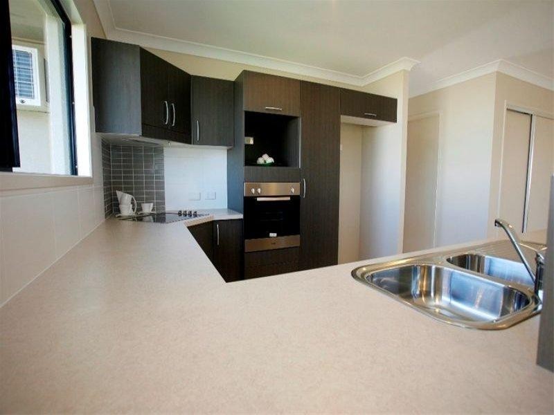 13 Trigger Court, Mount Louisa QLD 4814
