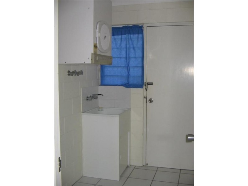 1/37 Ralston Street WEST End, Townsville QLD 4810