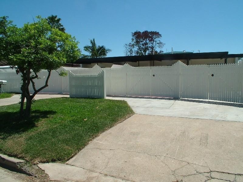 2/13 Narangi Street, Heatley QLD 4814