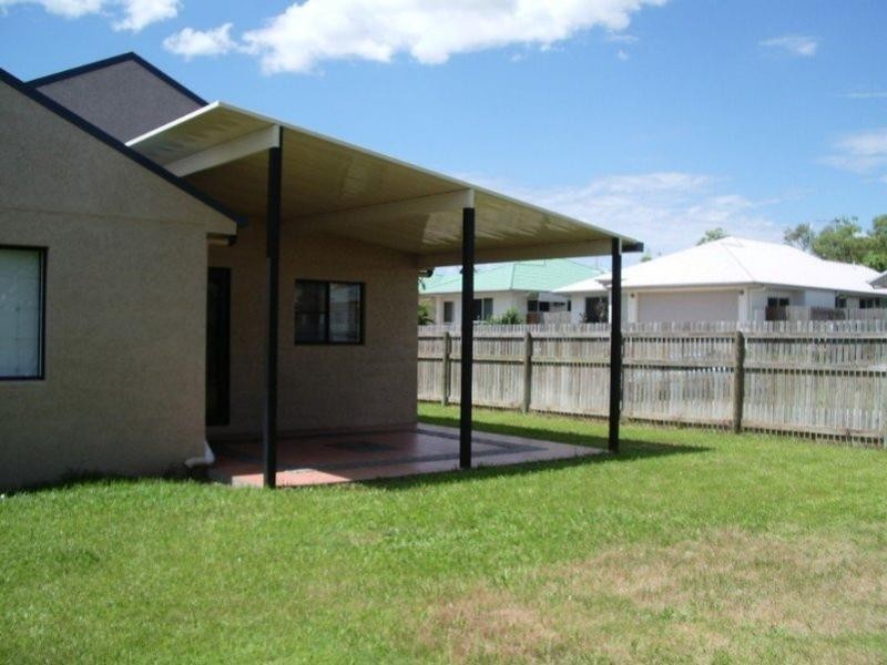 9 Butterfly Crescent, Douglas QLD 4814