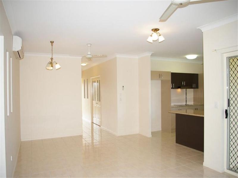 8 Fernbank Parade, Idalia QLD 4811