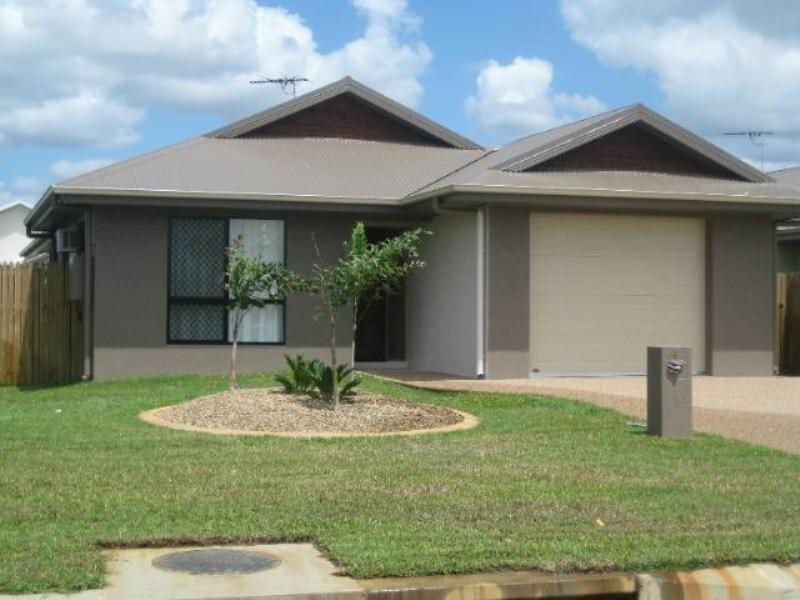 4 Panama Court, Burdell QLD 4818