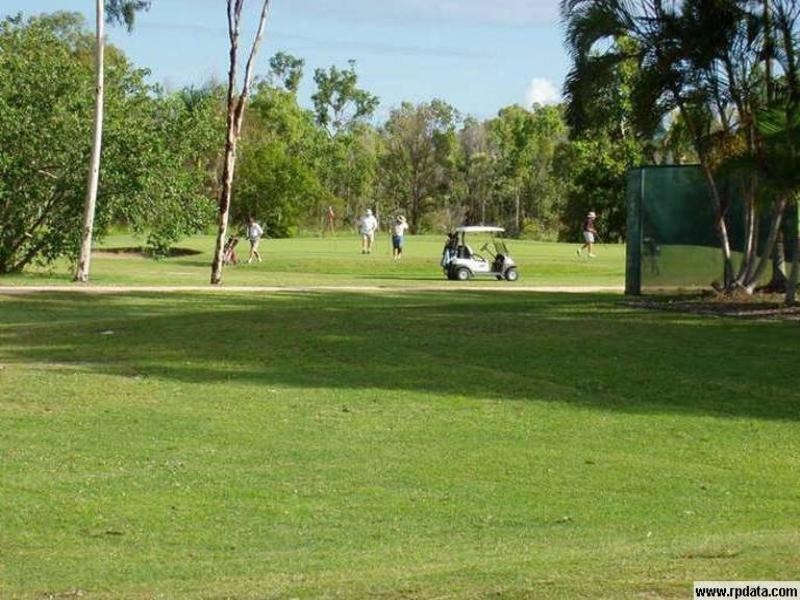 8 The Vines Court, Balgal Beach, Townsville QLD 4810