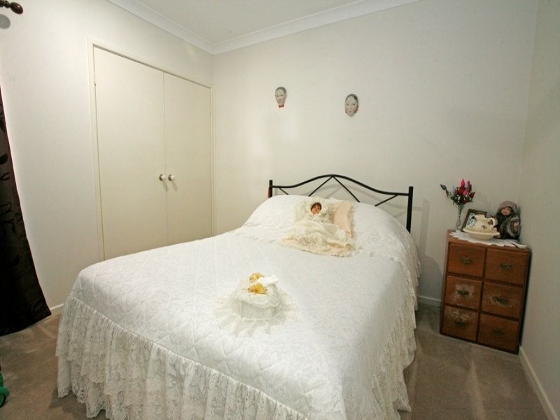 8 Palomar Court, Mount Louisa QLD 4814