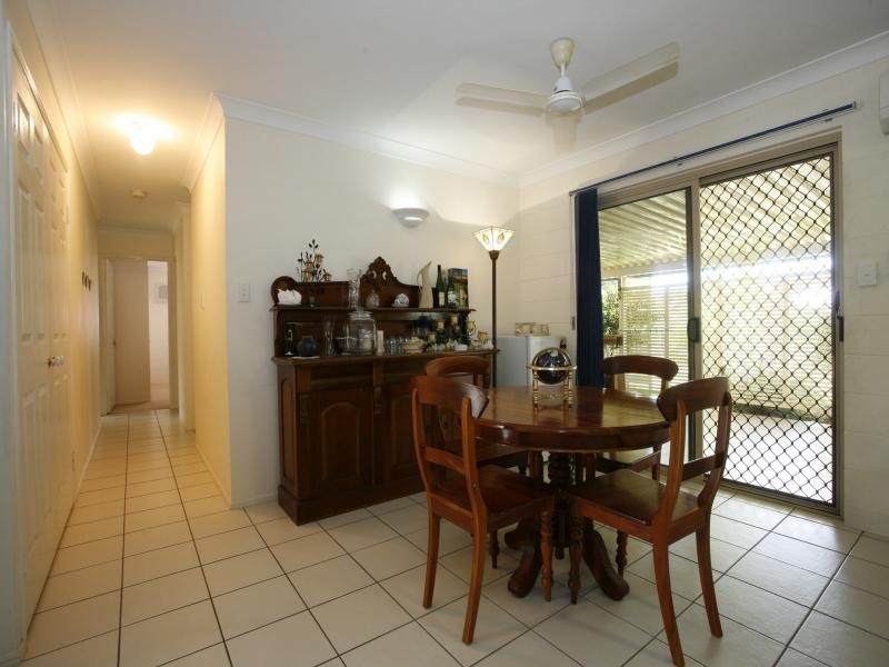 1 Gernika Court, Bushland Beach QLD 4818