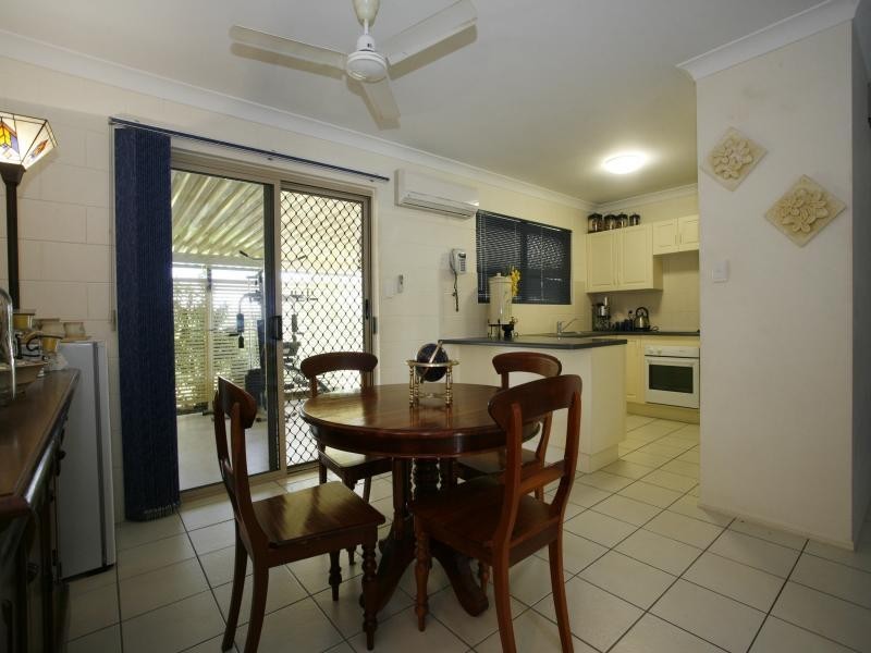 1 Gernika Court, Bushland Beach QLD 4818