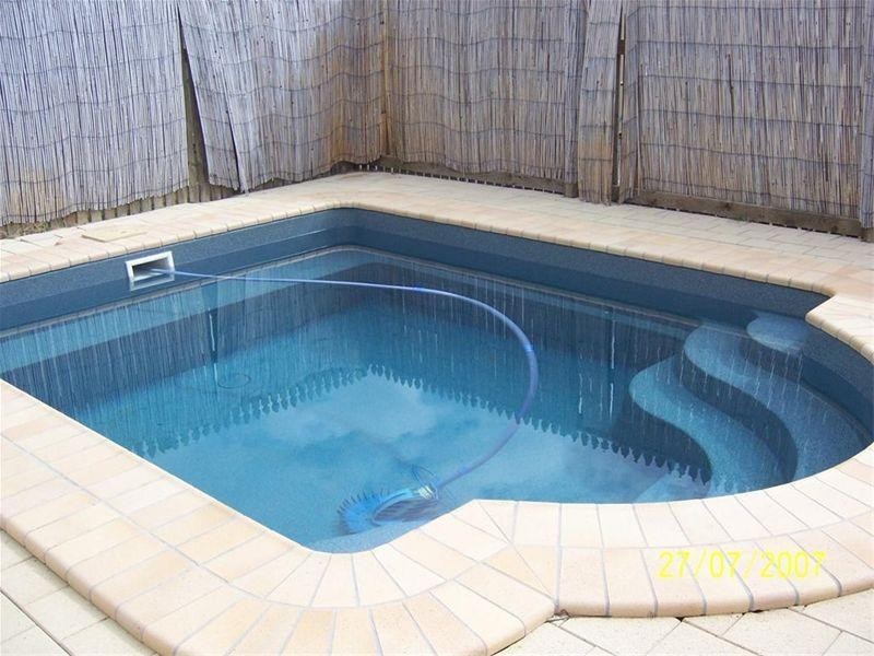 19 Sheerwater Parade, Douglas QLD 4814