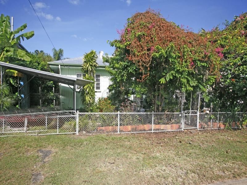 11 Margaret Street, West End, Townsville QLD 4810