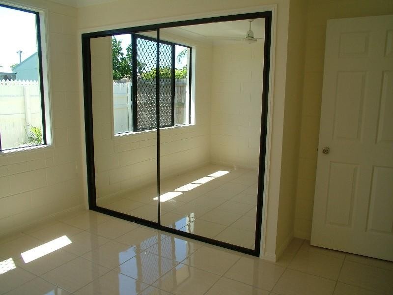 1/13 Narangi Street, Heatley QLD 4814