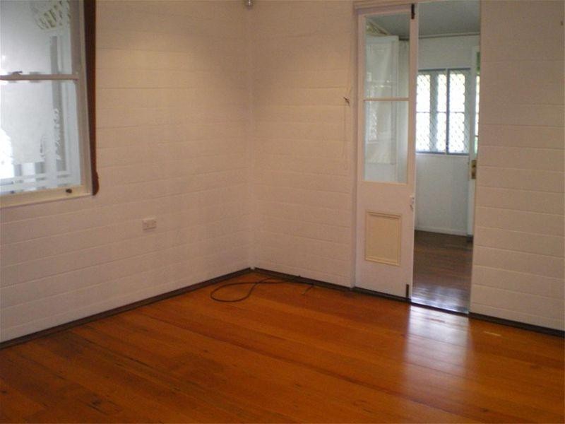 47 Ackers Street, Hermit Park QLD 4812