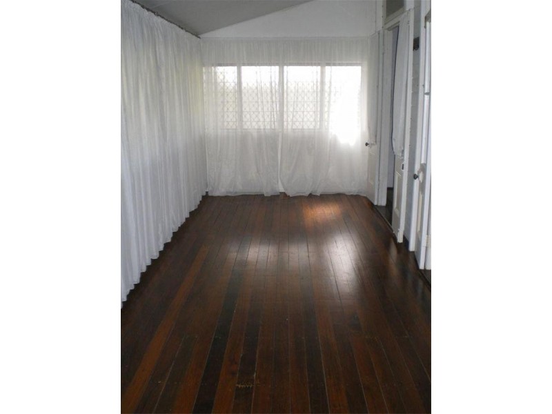 47 Ackers Street, Hermit Park QLD 4812